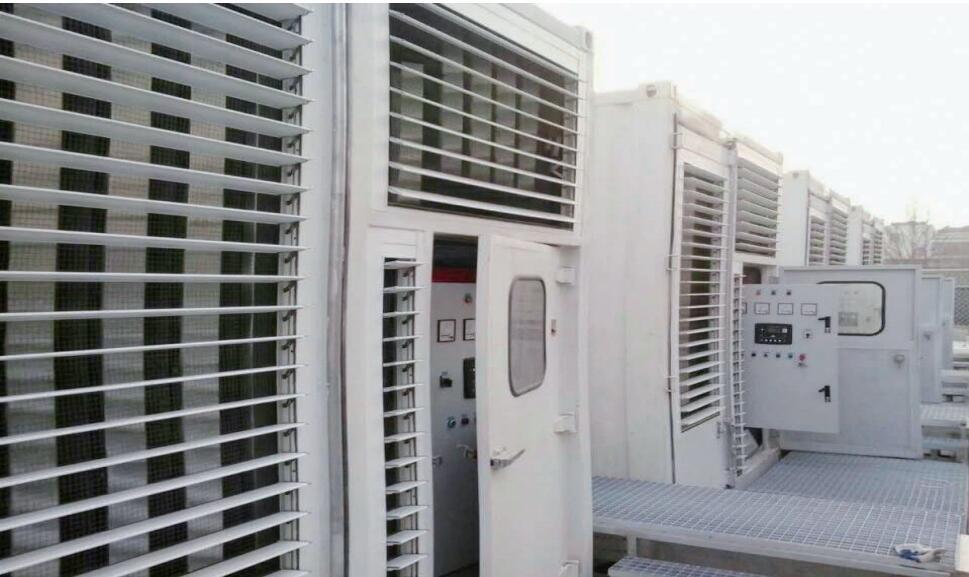 cửa chớp louver hệ thống thông gió thoát khói máy phát điện quạt hút phòng máy tầng hầm