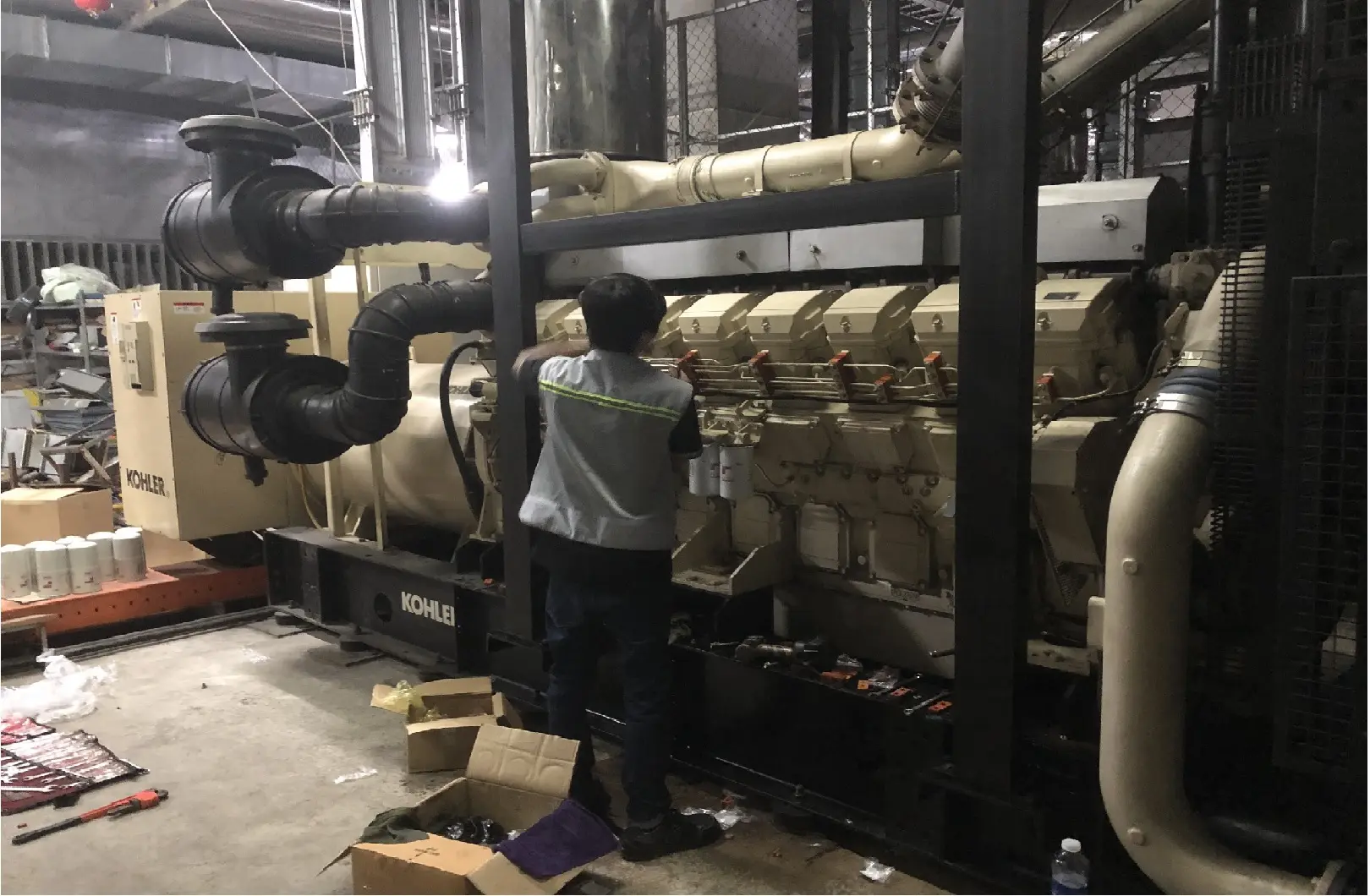 đào tạo vận hành máy phát điện công nghiệp thực hành tại thiết bị Minh Thành Power TP.HCM 2026