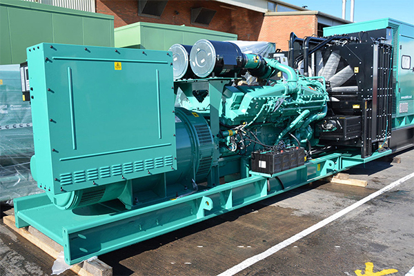 Máy phát điện chạy 1 ngày hết bao nhiêu tiền? Tính ngay với công thức 3 bước cực dễ